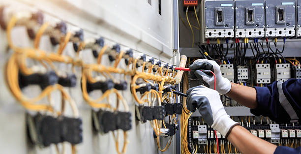 Professional Electrician technician working in Plano, IL
